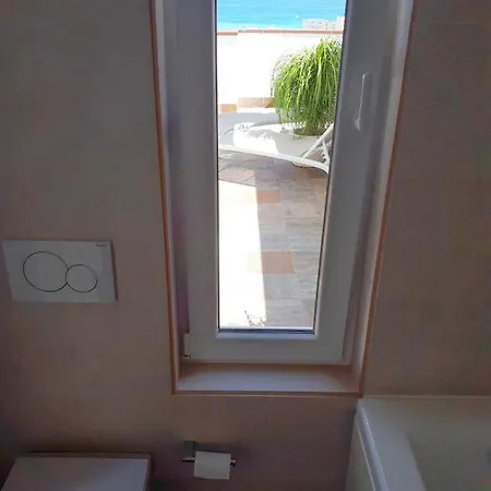 Atico Duplex Con Vistas Al Mar. Dos Plazas De Garaje