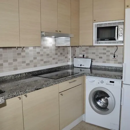 Apartamento Atico Duplex Con Vistas Al Mar. Dos Plazas De Garaje