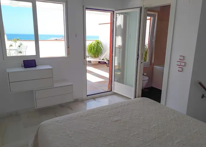 Atico Duplex Con Vistas Al Mar. Dos Plazas De Garaje Lägenhet