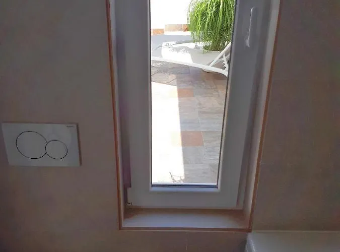 Atico Duplex Con Vistas Al Mar. Dos Plazas De Garaje