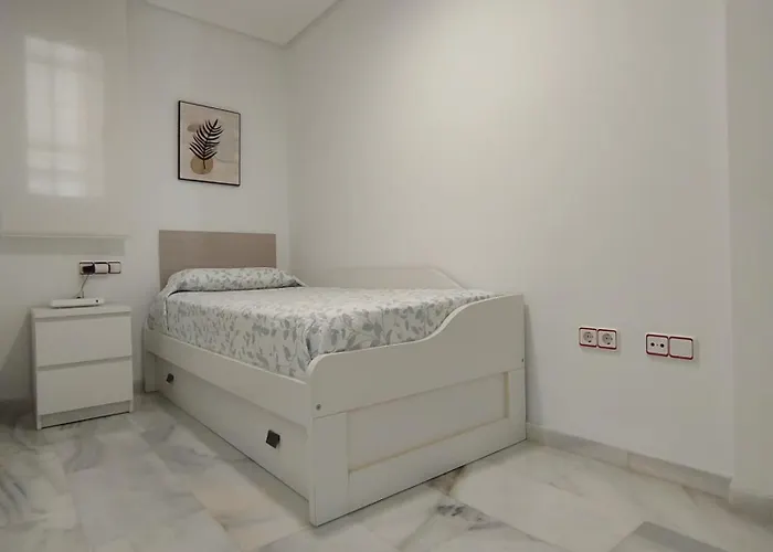 Atico Duplex Con Vistas Al Mar. Dos Plazas De Garaje *